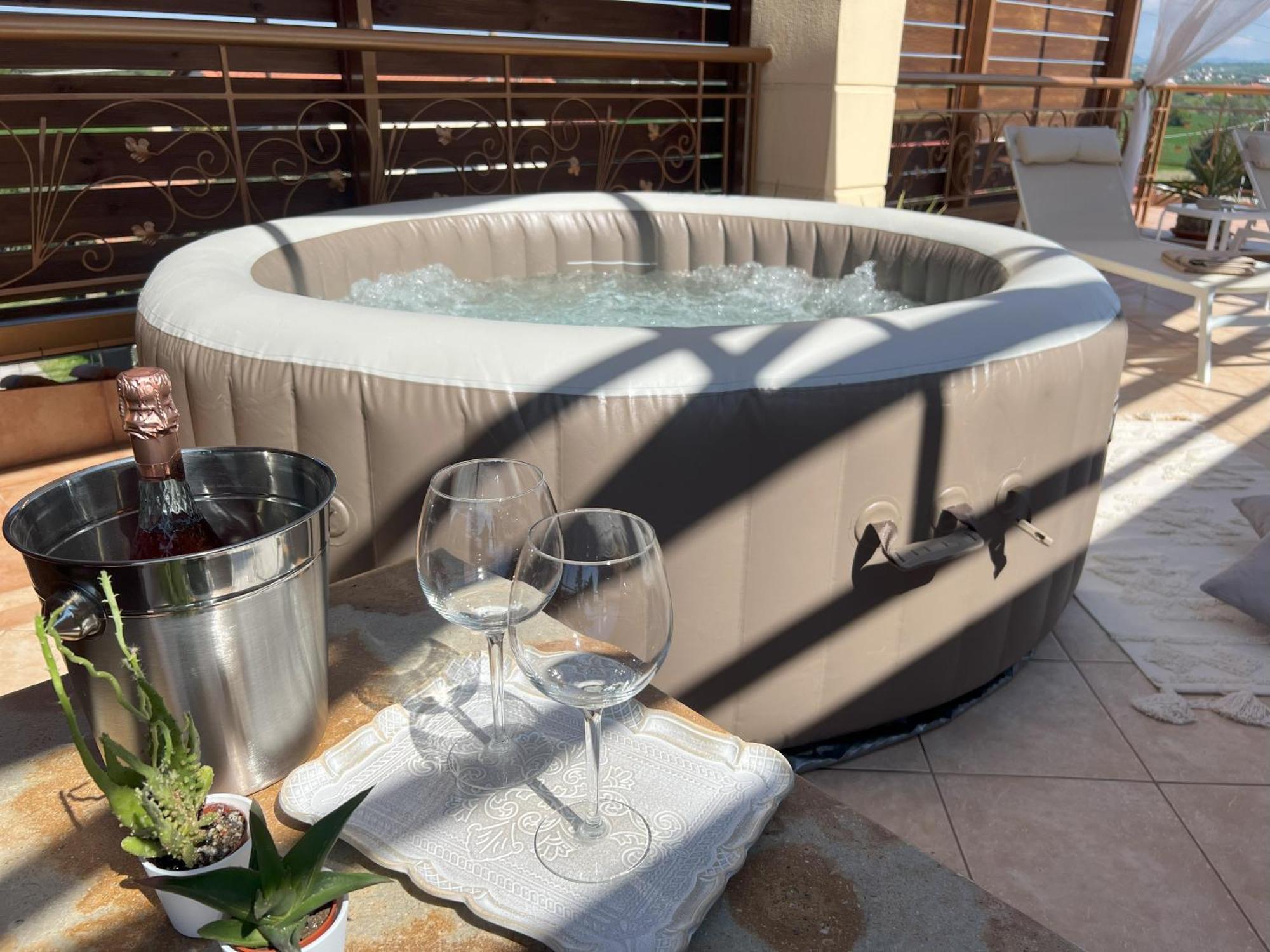 Apartamento Doormat# Wait 'N Sea, Jacuzzi, Luxury Stone House Epanomí Exterior foto